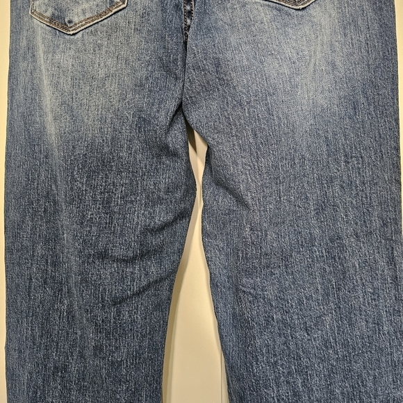 Fashion Nova Halie Half Cuff Straight Leg Distressed Jeans Dark Wash Size 5 - Picture 11 of 14